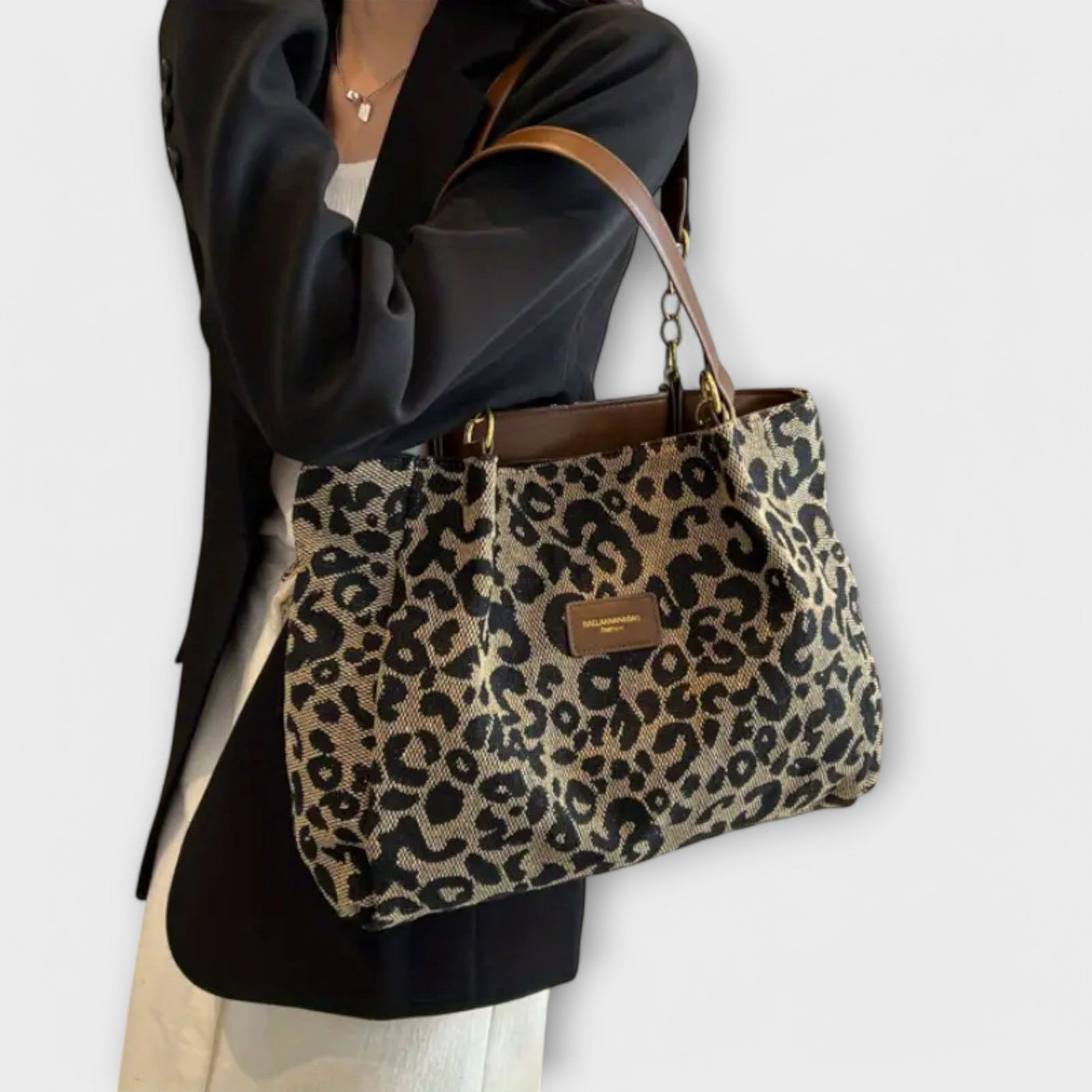 Lora. - Leopard Canvas Tote