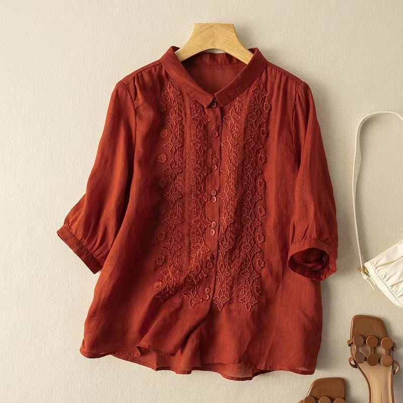 Marnie – Bestickte Bluse mit Knopfleiste