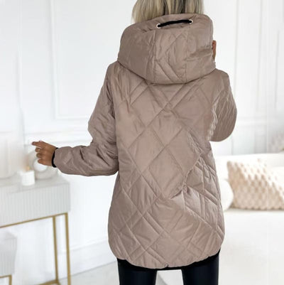 Karolina™ | Stylische und warme Winterjacke